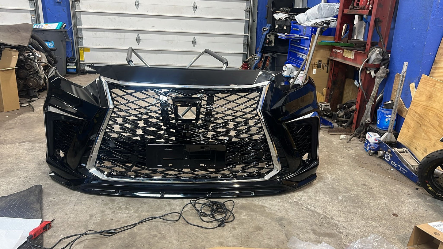 Body kit for Toyota Highlander modified front bumper grille for Lexus 2021-2022-2023