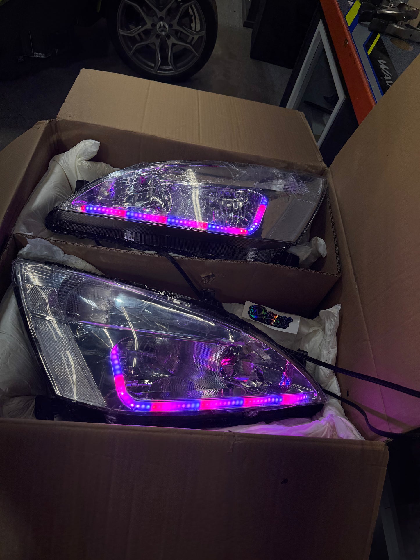 03-07 Honda Accord Customs LED RGB Headlights
