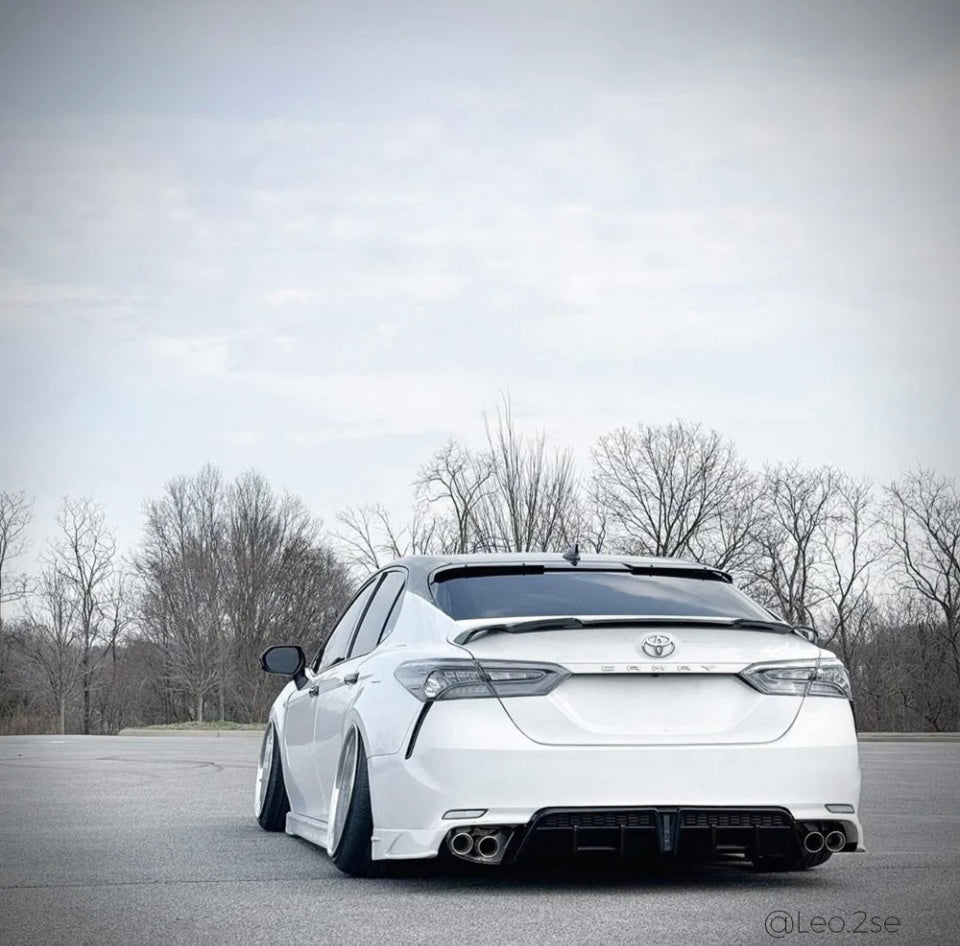 HRS 2018-24 Toyota Camry XSE Tail Lights - X Series