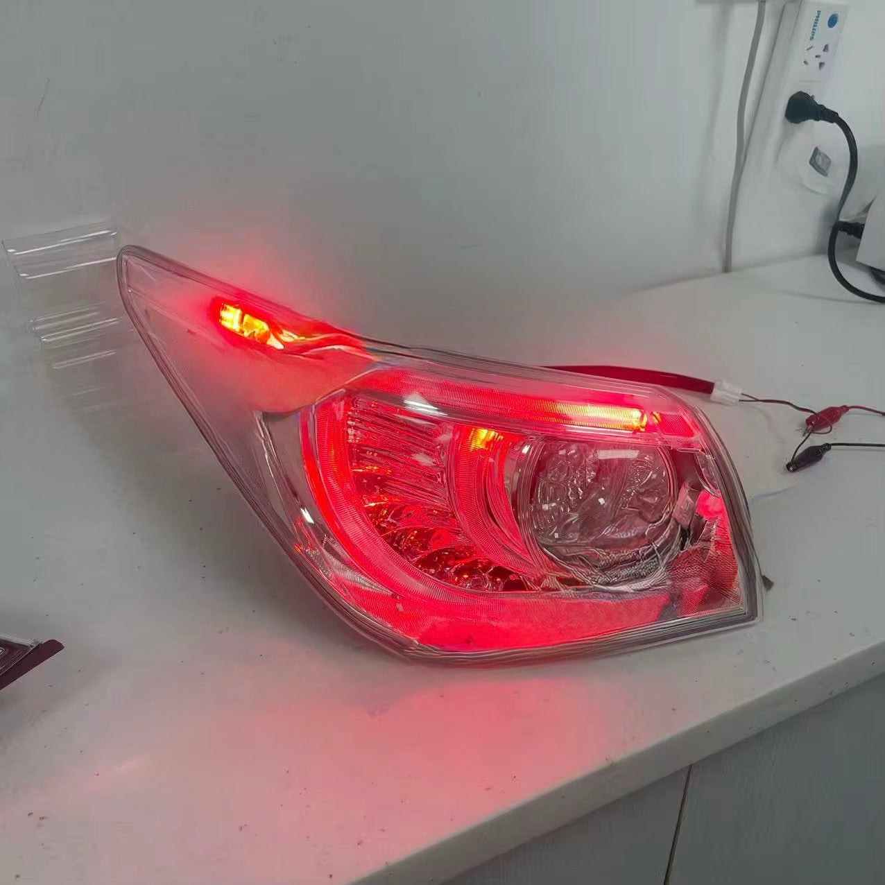 LED Taillights for INFINITI Q50 (2014-2017) (Clear Housing)
Q50 Taillights