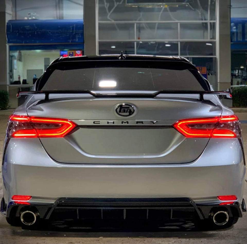 HRS 2018-24 Toyota Camry XSE Tail Lights - X Series